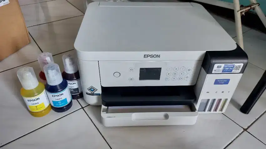 Printer Epson SureColor-SC-F130-A4-Dye-Sublimation-Textile-Printer