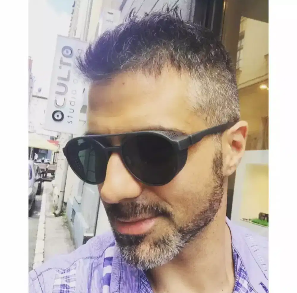 Jual kaca mata hitam