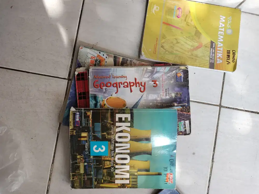 Buku SMA  3 /kelas 12
