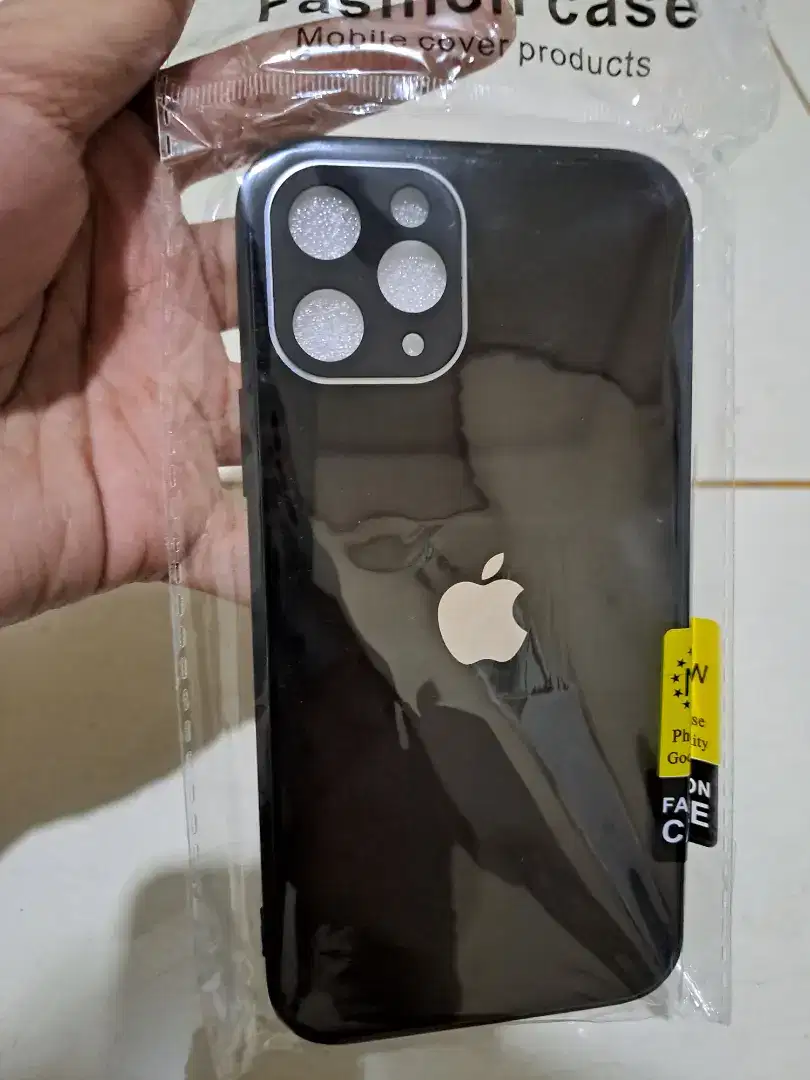 Case Black Mirror iphone 11 pro Keren