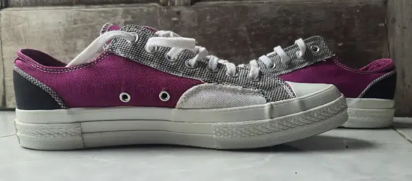 Sepatu converse