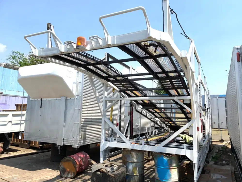 MURAH Bak carrier isuzu Giga engkel hino ranger lohan ud trucks nissan