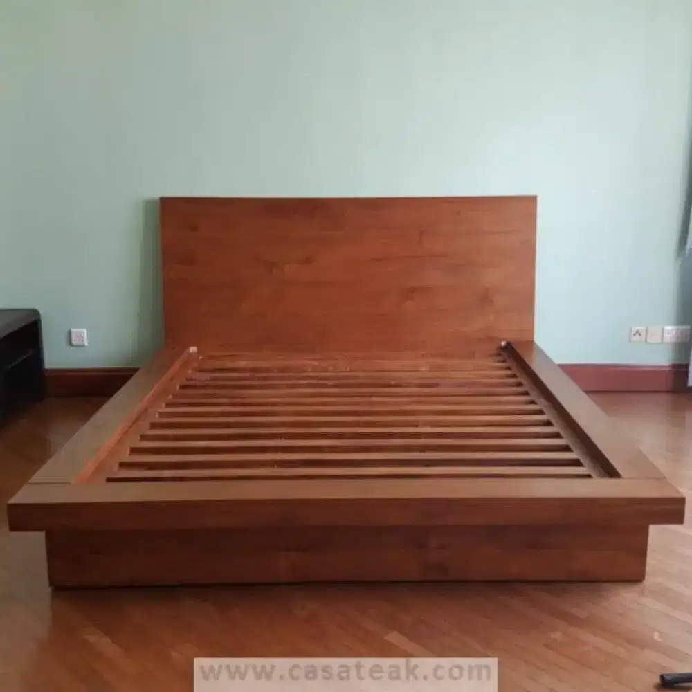 Tempat tidur minimalis