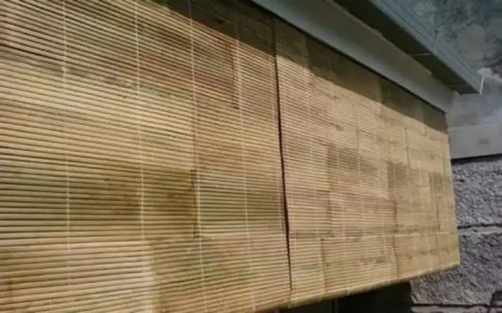 Tiray bambu putih/hitam