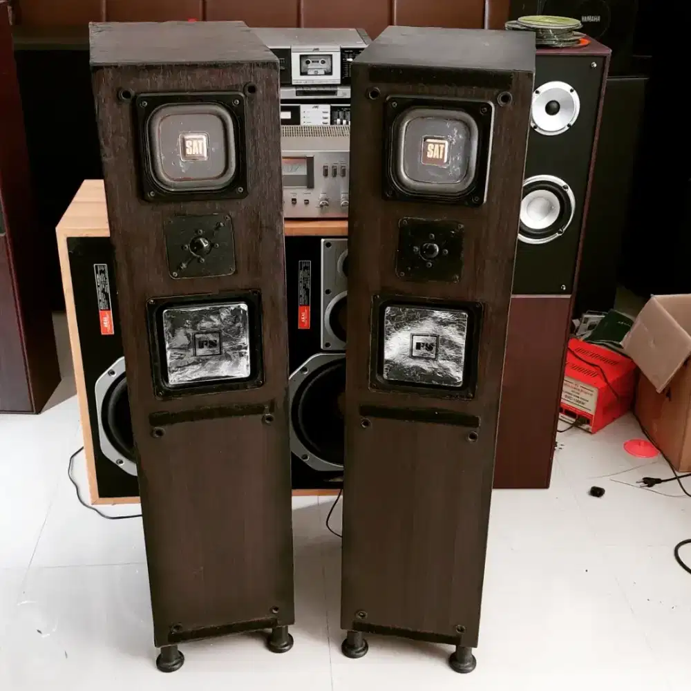 SONY SAT custom standing floor speaker
