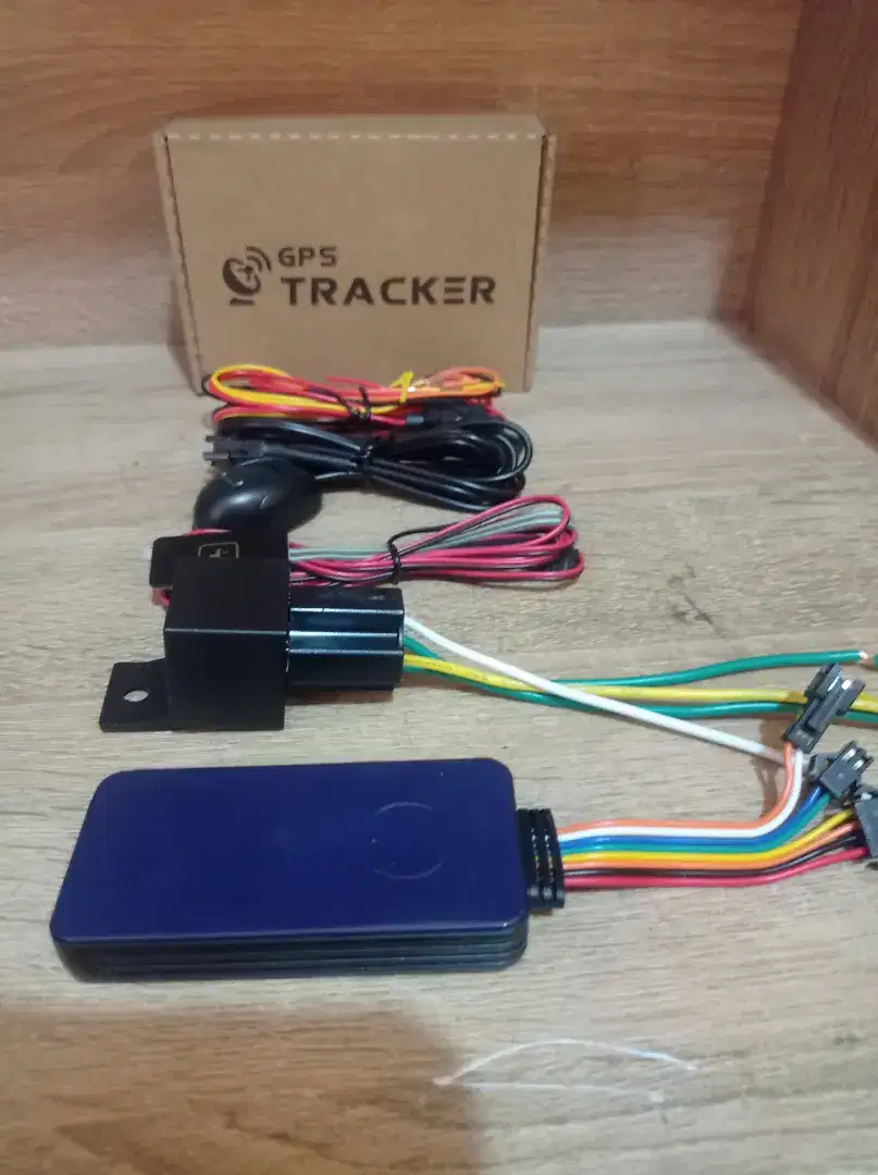 Gps pelacak mobil / motor all in