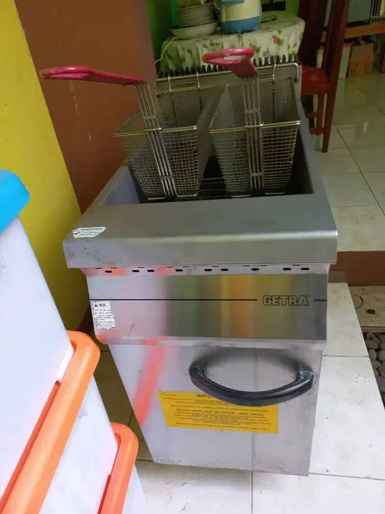 Kompor Deep Fryer Perlengkapan Usaha 913692305