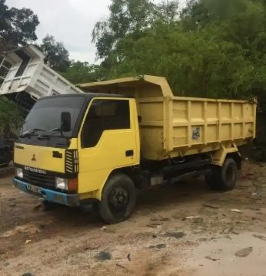 Cari supir dam truk pasir yang berpangalaman dan domisili tangerang