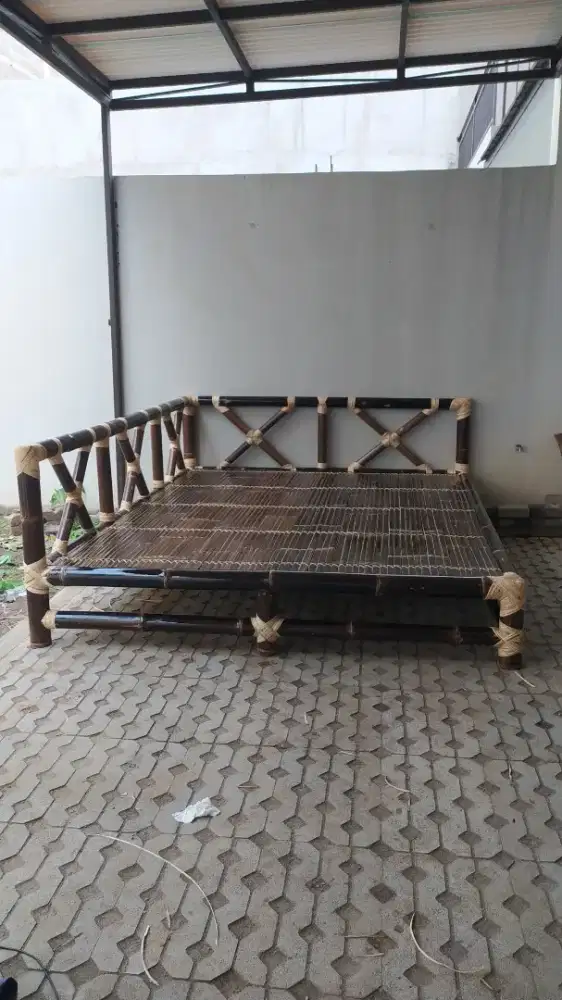 Bale bale bambu hitam ukuran 2x150 harga satuan unit