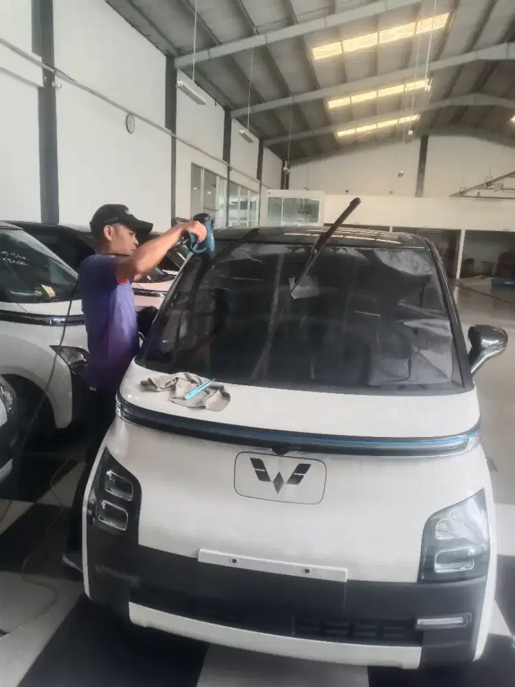 KACA FILM MOBIL PANGGILAN 24 JAM