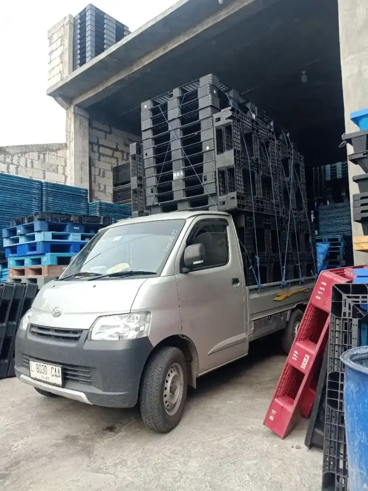 Pallet plastik import murah