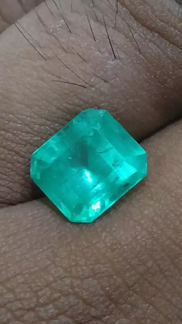 Emerald Jamrud Zamrud Colombia 4.19 ct Ring Gold