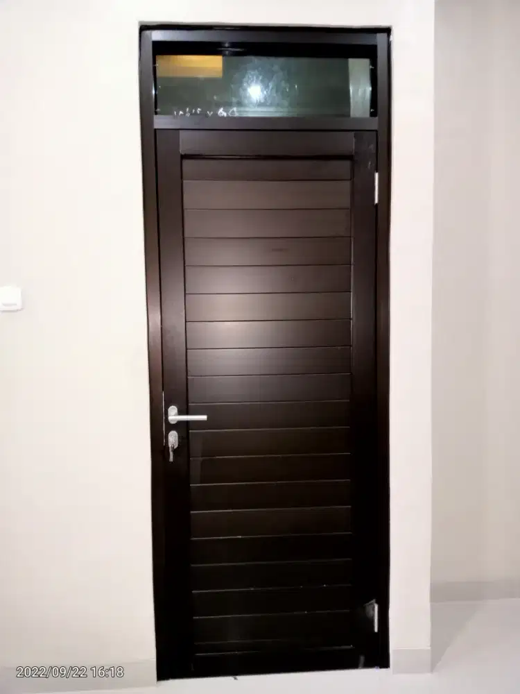 PINTU DN KUSEN ALUMINIUM