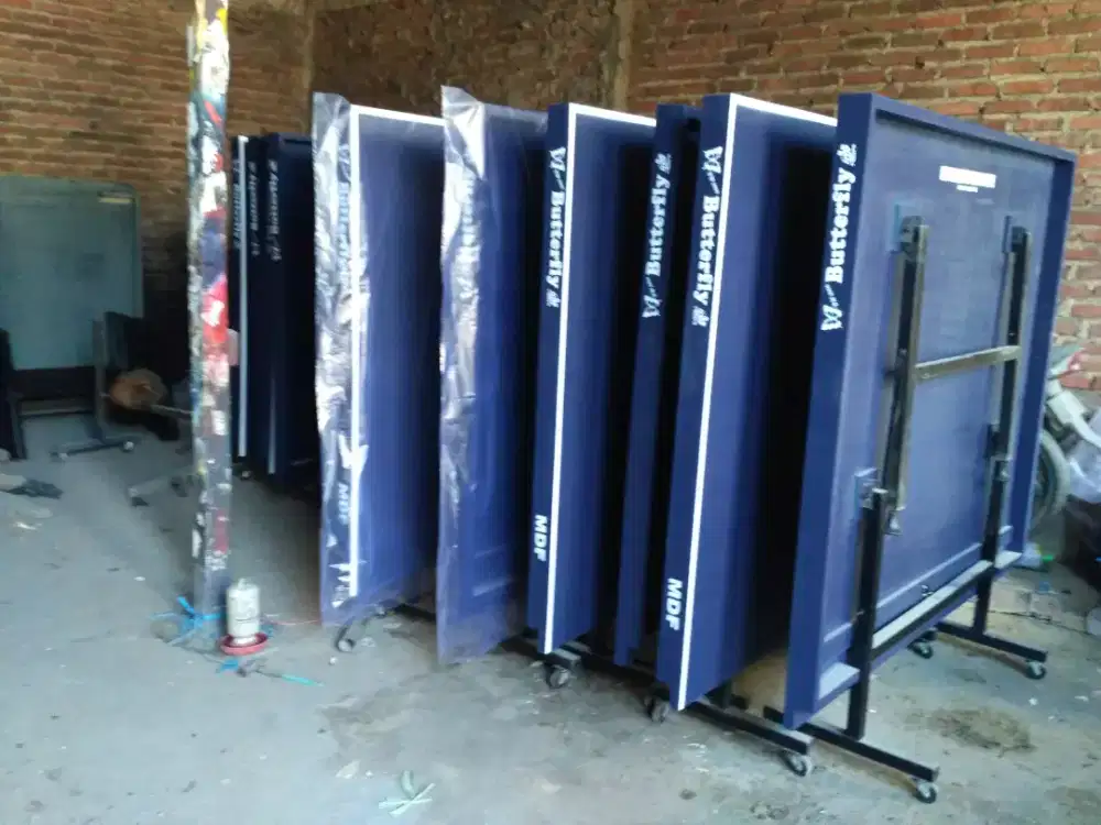 Meja pingpong standar internasional MDF