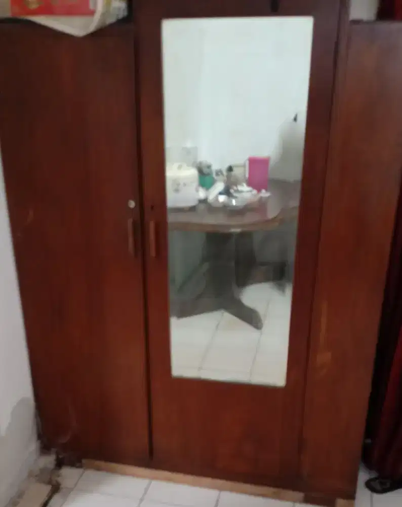 Lemari baju asli jati