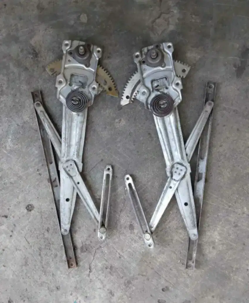 Power window dan regulator kaca