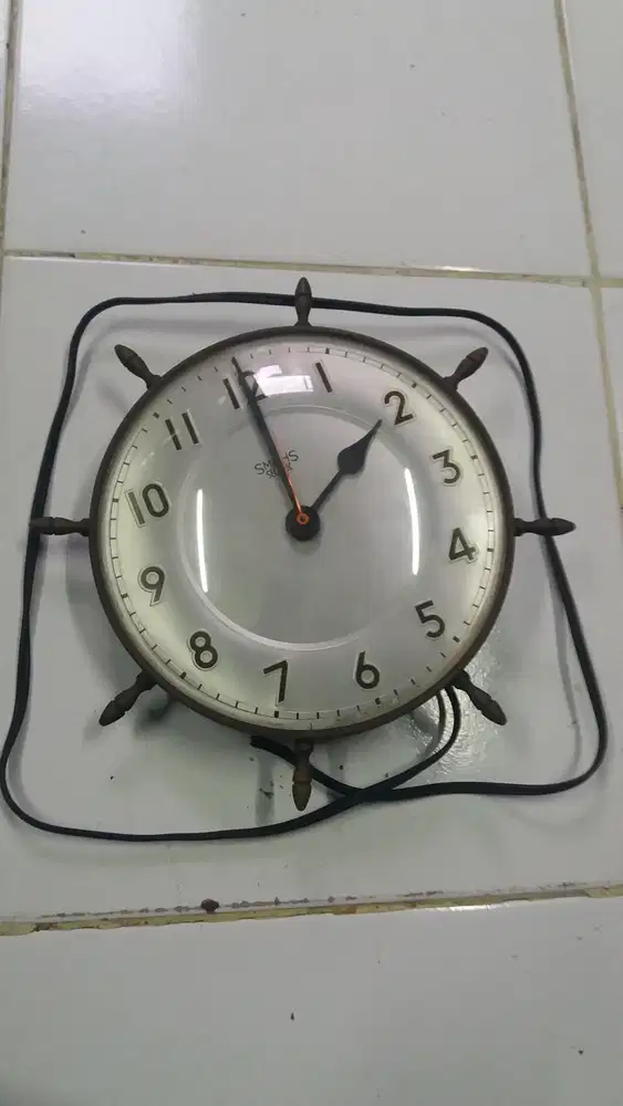 Jam dinding merk SMITHS clock antik