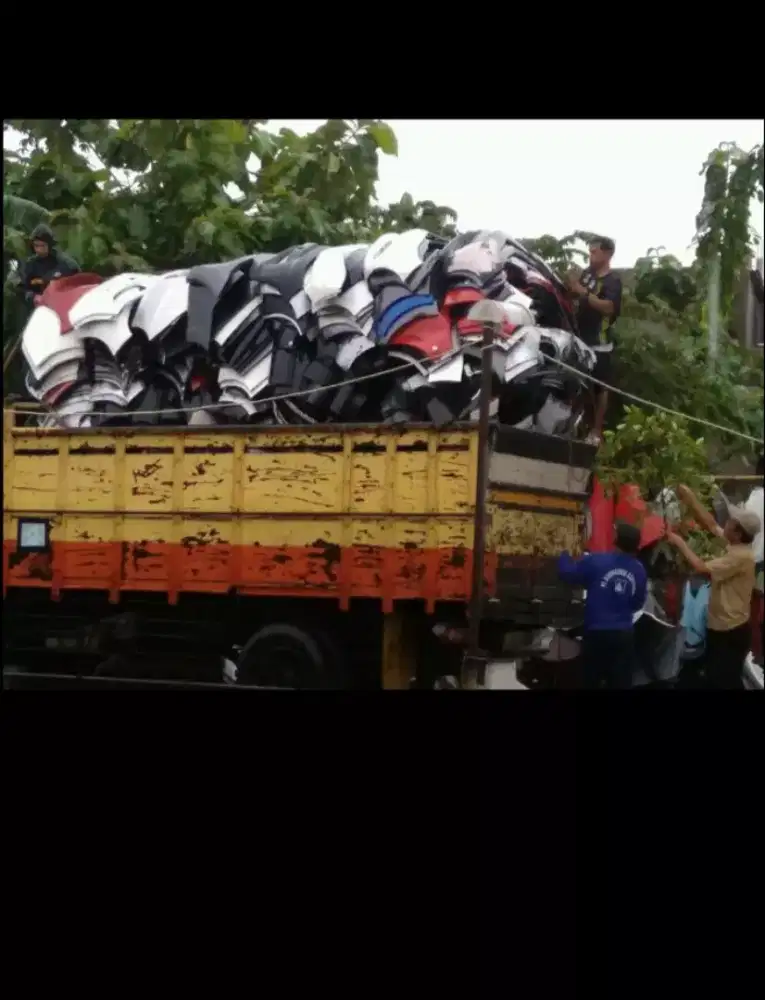 menjual barang copotan ex asuransi