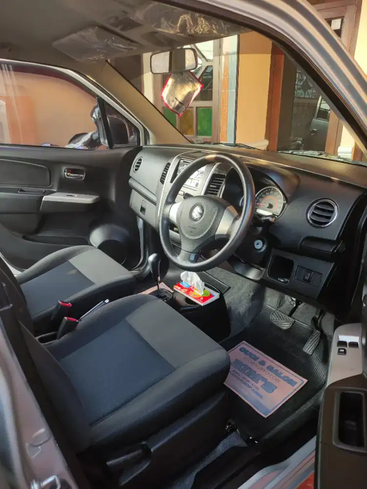 Suzuki Karimun Wagon R GS Matic Istimewa Low KM Mobil Bekas 913995106