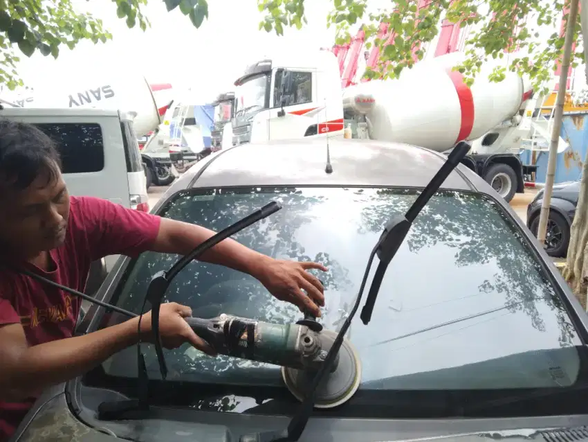 Poles kaca baret bekas wiper poles kaca mobil poles kaca jamur kusam