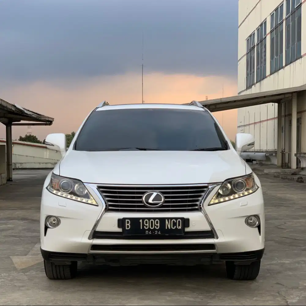 Lexus RX270 2013 Putih Facelift HK RX 270 Sunroof Ganjil - Mobil Bekas