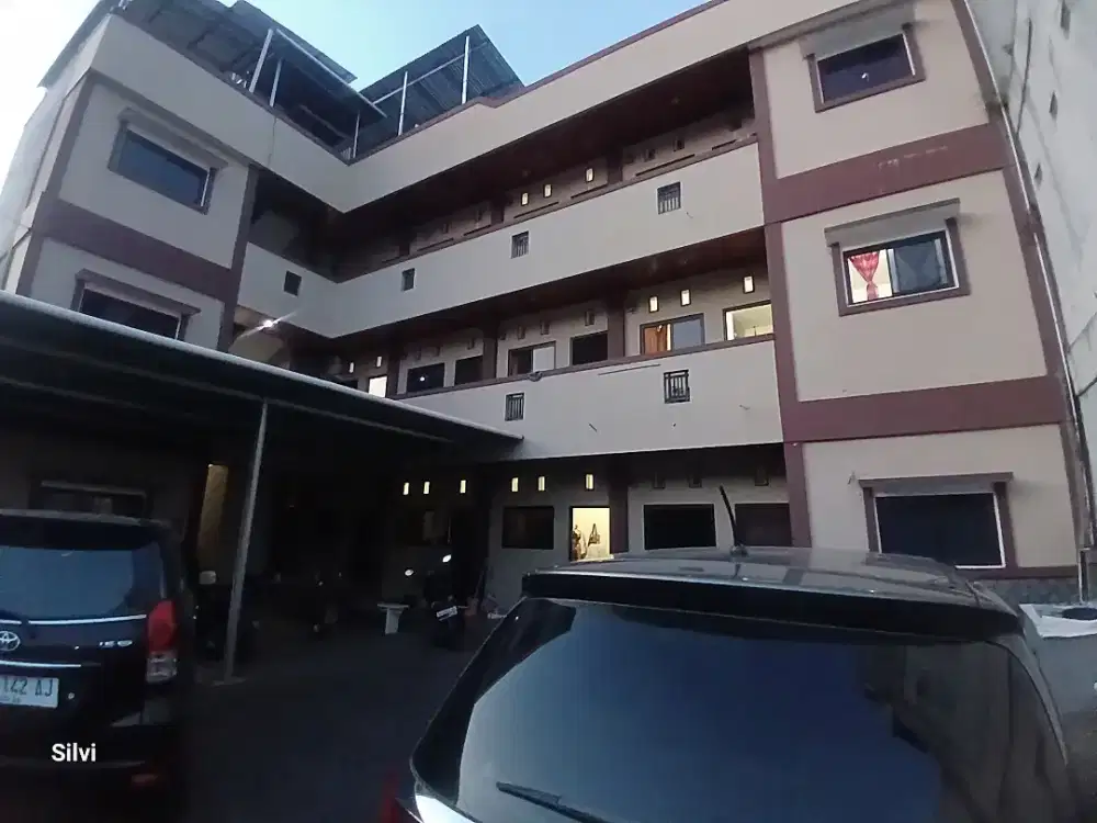 Dijual Rumah Kost 3,5lt. Depan Fakultas Kedokteran