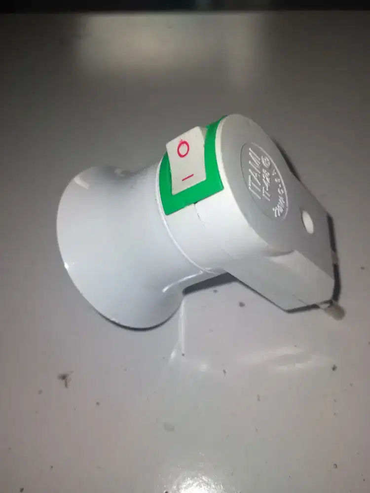 Steker Saklar Fitting Lampu