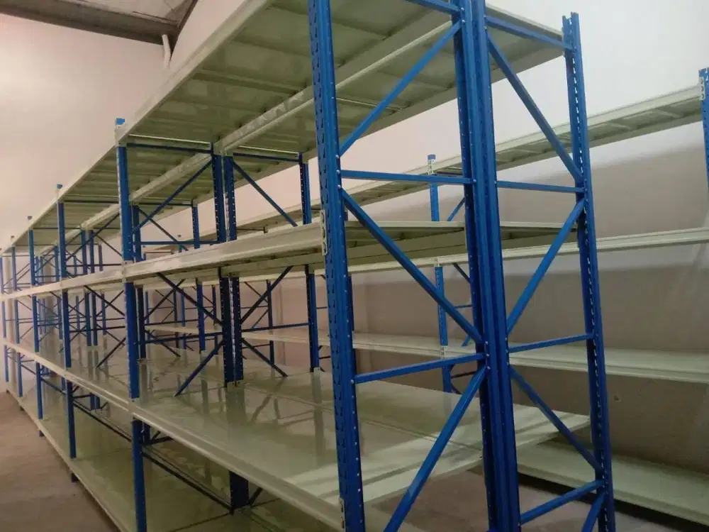 Rak Gudang Medium Pabrik Industri Tahan Beban 500 Kg/Level