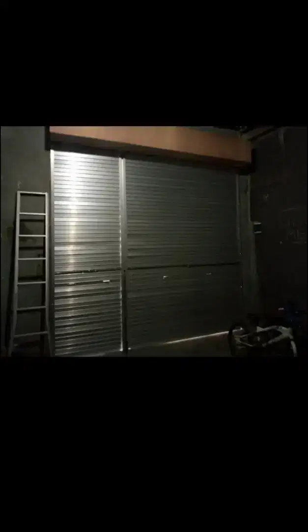 Catur rolling door