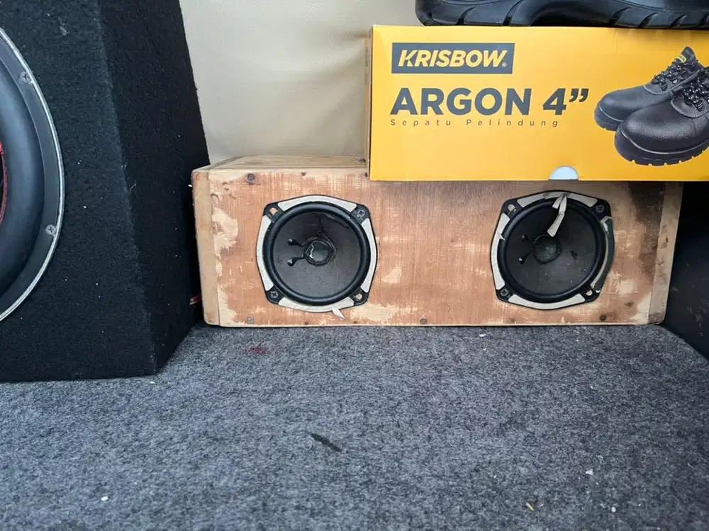lepasan mobil, speaker jvc dlm box.