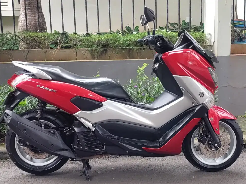 Nmax 2015  di cari