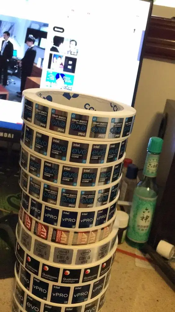 Sticker logo intel gen 11/12 ori