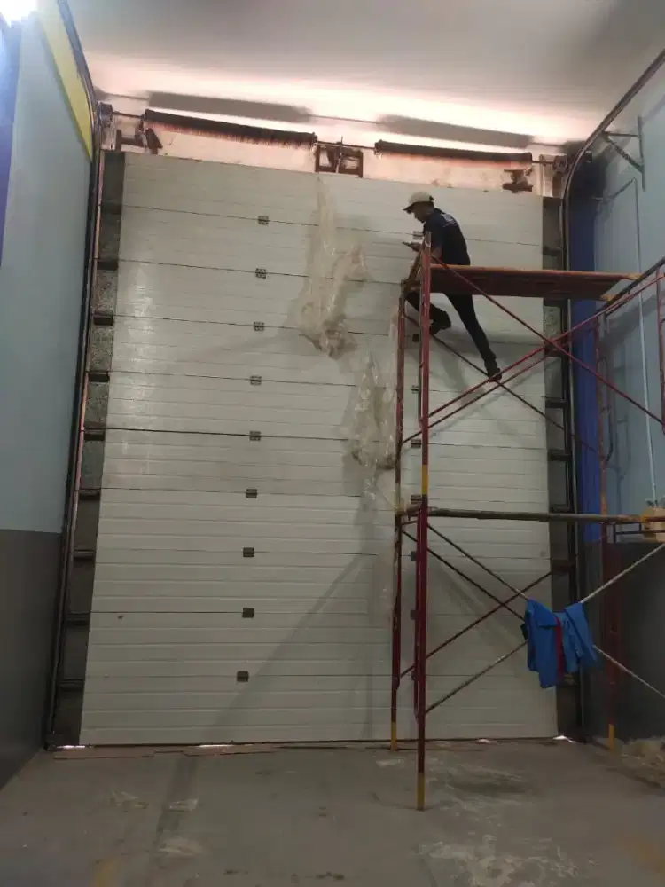 Service rolling door cilengsi