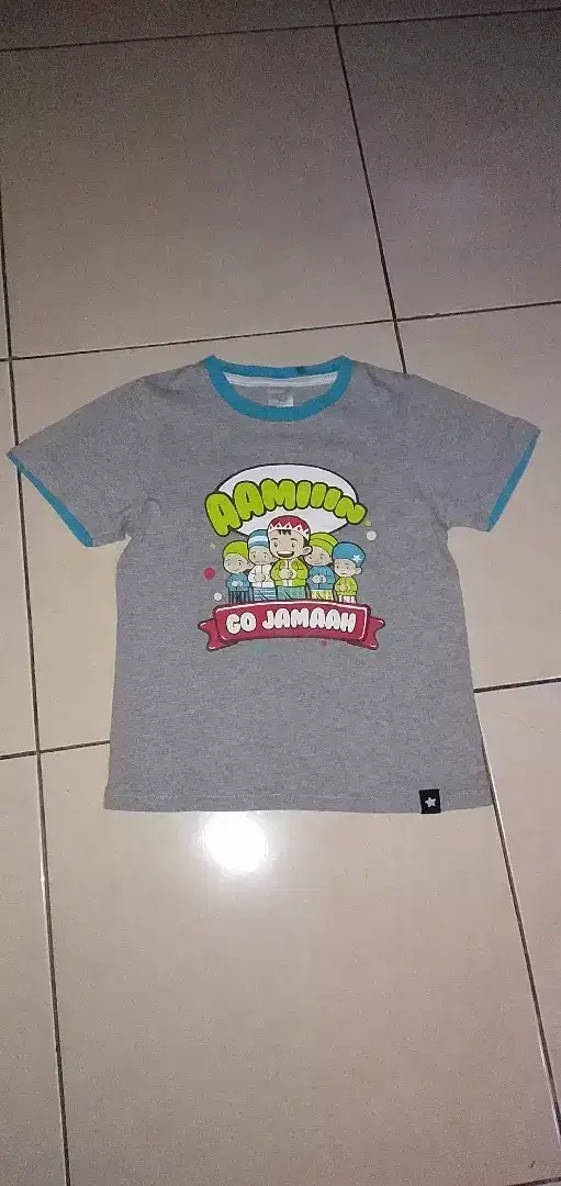 Kaos Anak Afra Kids Original. Size M. Like New.