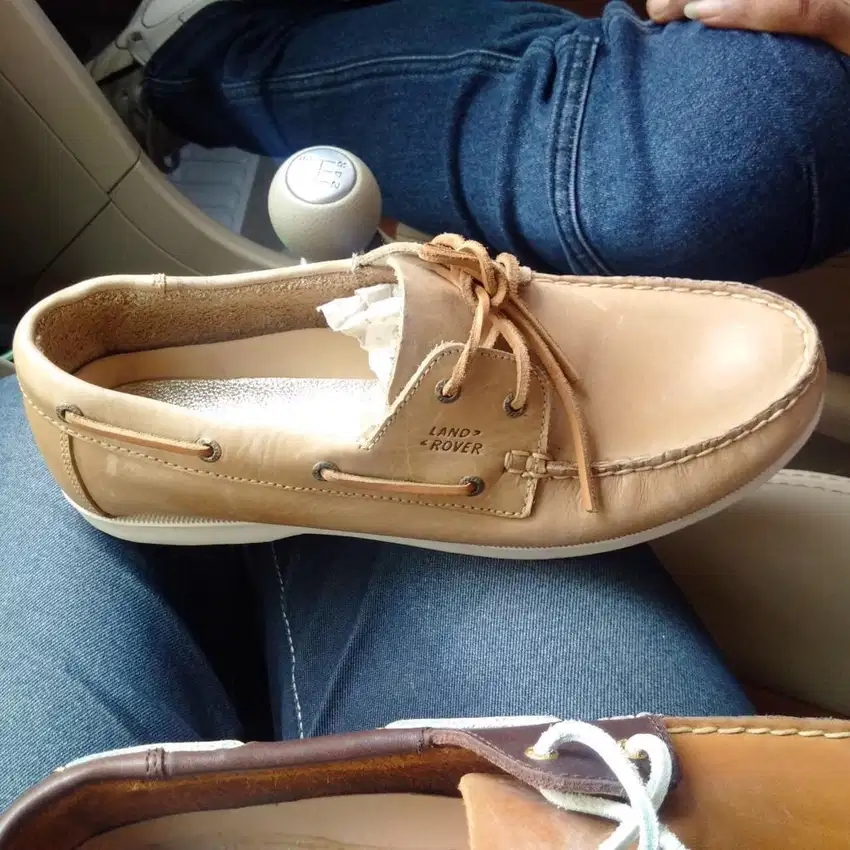 Sepatu casual kulit land rover original slip on sisa export landrover