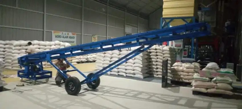 conveyor bongkar muat truk dan kontainer