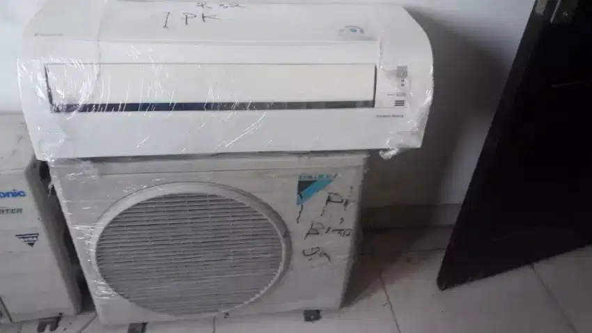 AC 1 PK Daikin Thailand...like new