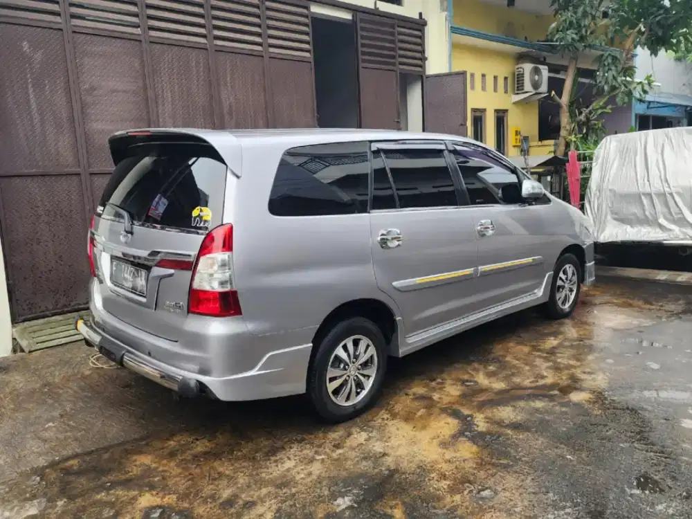 Memoles Ketampanan: Aksesoris Toyota Innova 2015 untuk Tampilan dan Performa Maksimal