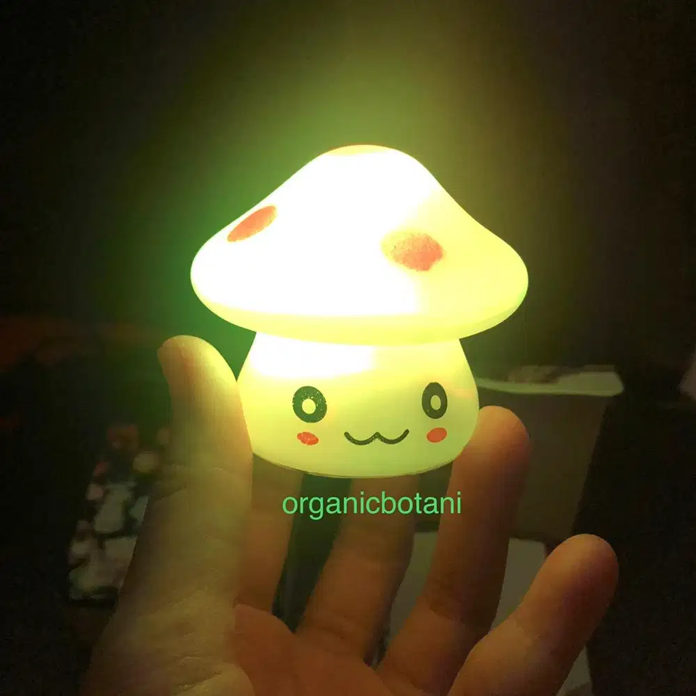 Lampu Jamur Mini Lampu Kelap Kelip. MUSHROOM LAMP. Sangat Bagus.