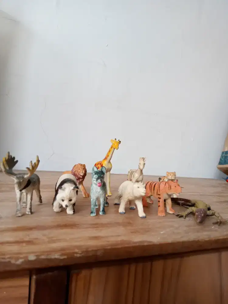 Mainan Karakter Hewan 10 Pcs