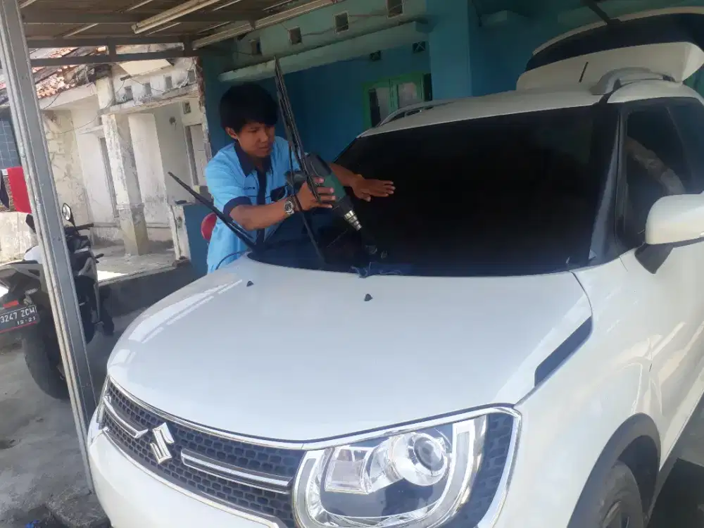 pasang kaca film mobil panggilan