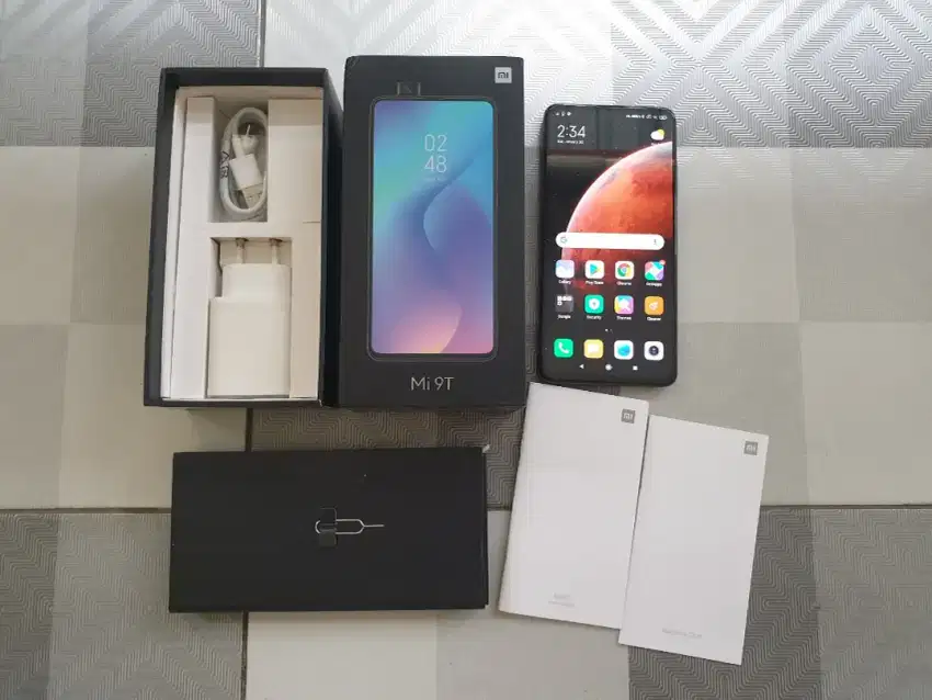 Xiaomi Mi 9T Mulus Istimewa Lengkap Redmi K20 HP Kamera Pop-up Mi9T