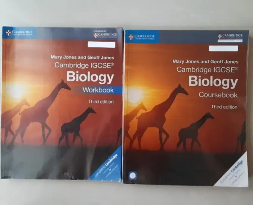 Cambridge IGCSE BIOLOGY 3rd edt. FREE workbook