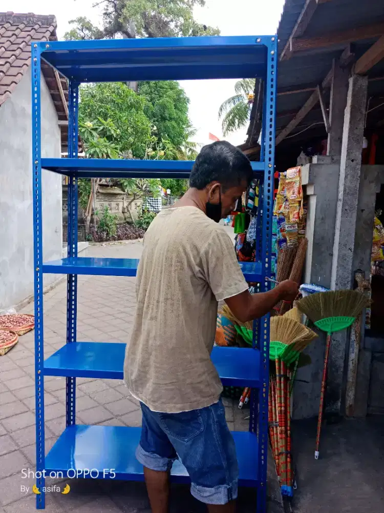 Rak besi multifungsi