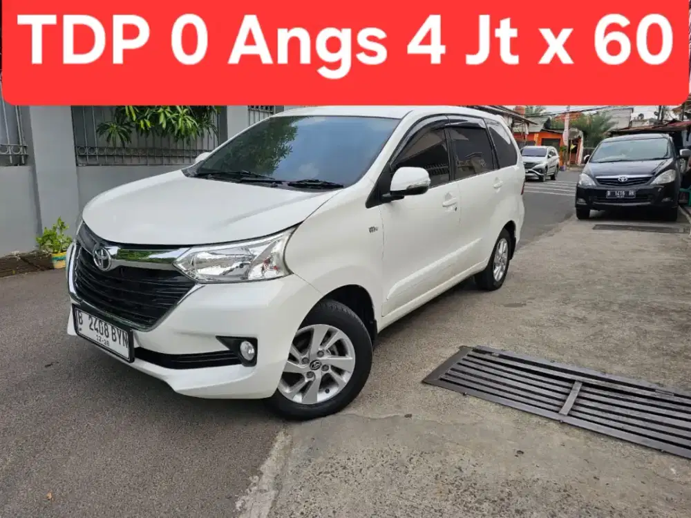 Toyota Avanza 2018 Putih: Sebuah Studi Kasus Mobil Keluarga Indonesia