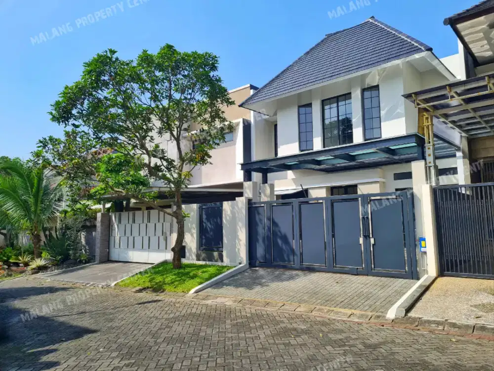 Rumah Mewah Bangunan Baru Kawasan Elite Perumahan Araya Nieuw Indie