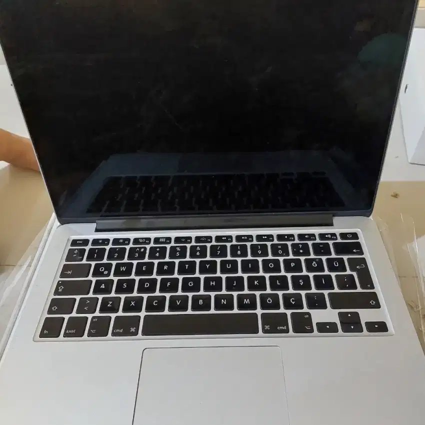 macbook pro early 2013 Rusak