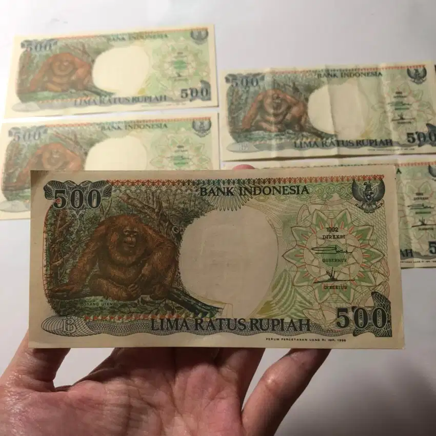 Uang Kertas Kuno ASLI 500 Rupiah Tahun 1992.