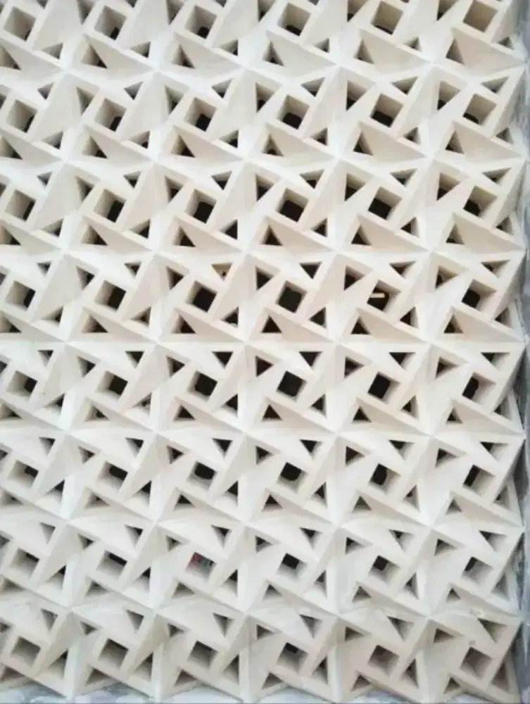 Dinding roster terbaru