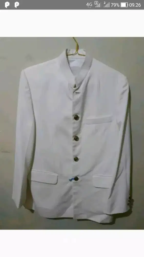 1 stel jas dan kebaya untuk akad nikah